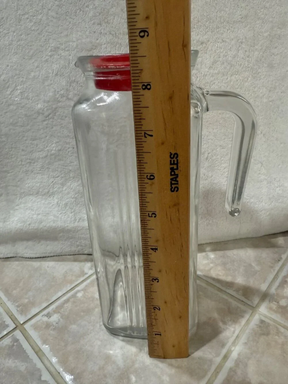 Pasabahce Clear Glass Pitcher With Red Lid 60 Oz Ribbed Design Beverage Containe